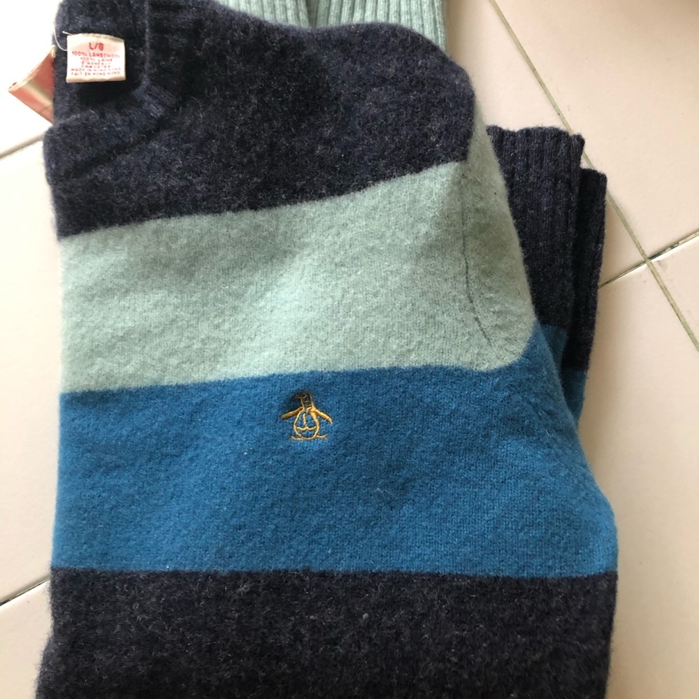 Penguin sweater authentic very confortable 💯 % lambswool